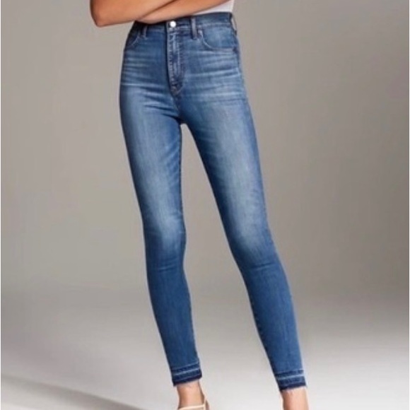 Aritzia Denim Forum High Rose Skinny Jeans - Picture 2 of 2